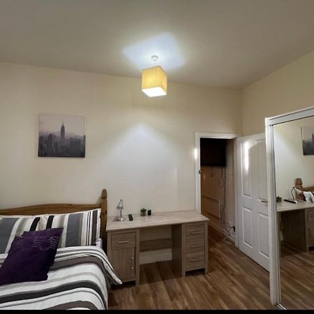 Lovely Twin 2-Flats Condo In Aberdeen-No Party Exteriör bild